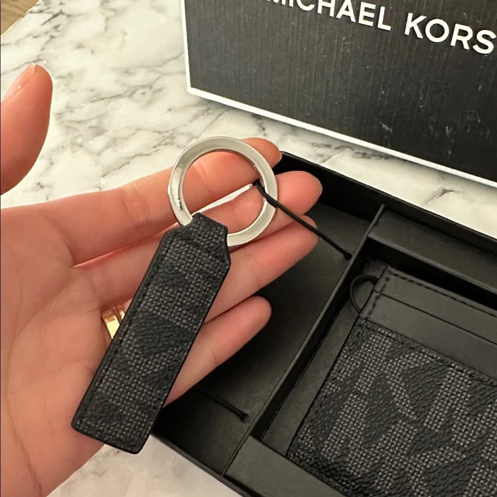 NWT Michael Kors Textured Black Card Holder and Keychain